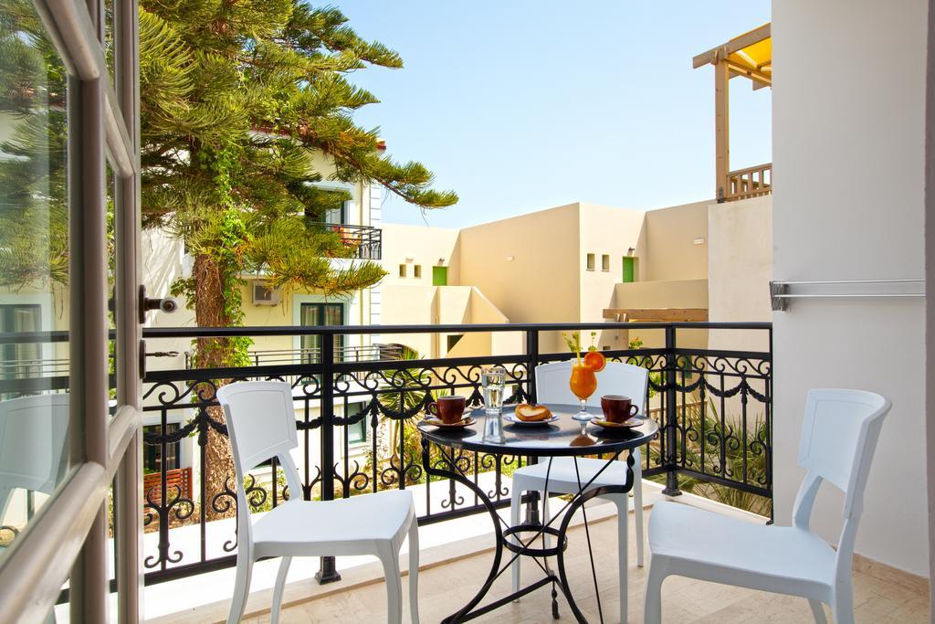 Alkionides Seaside Hotel 플라타니아스 외부 사진