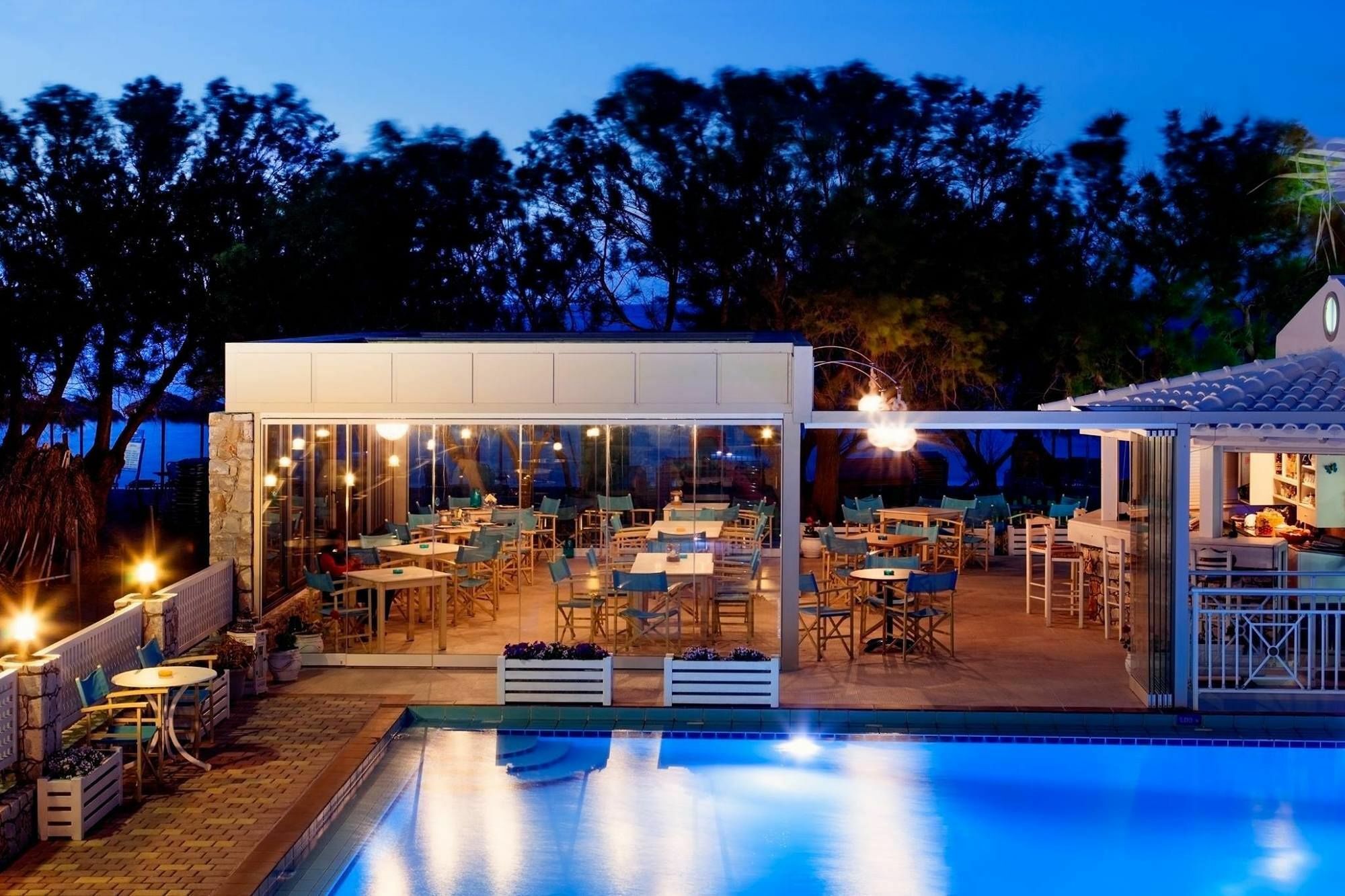 Alkionides Seaside Hotel 플라타니아스 외부 사진